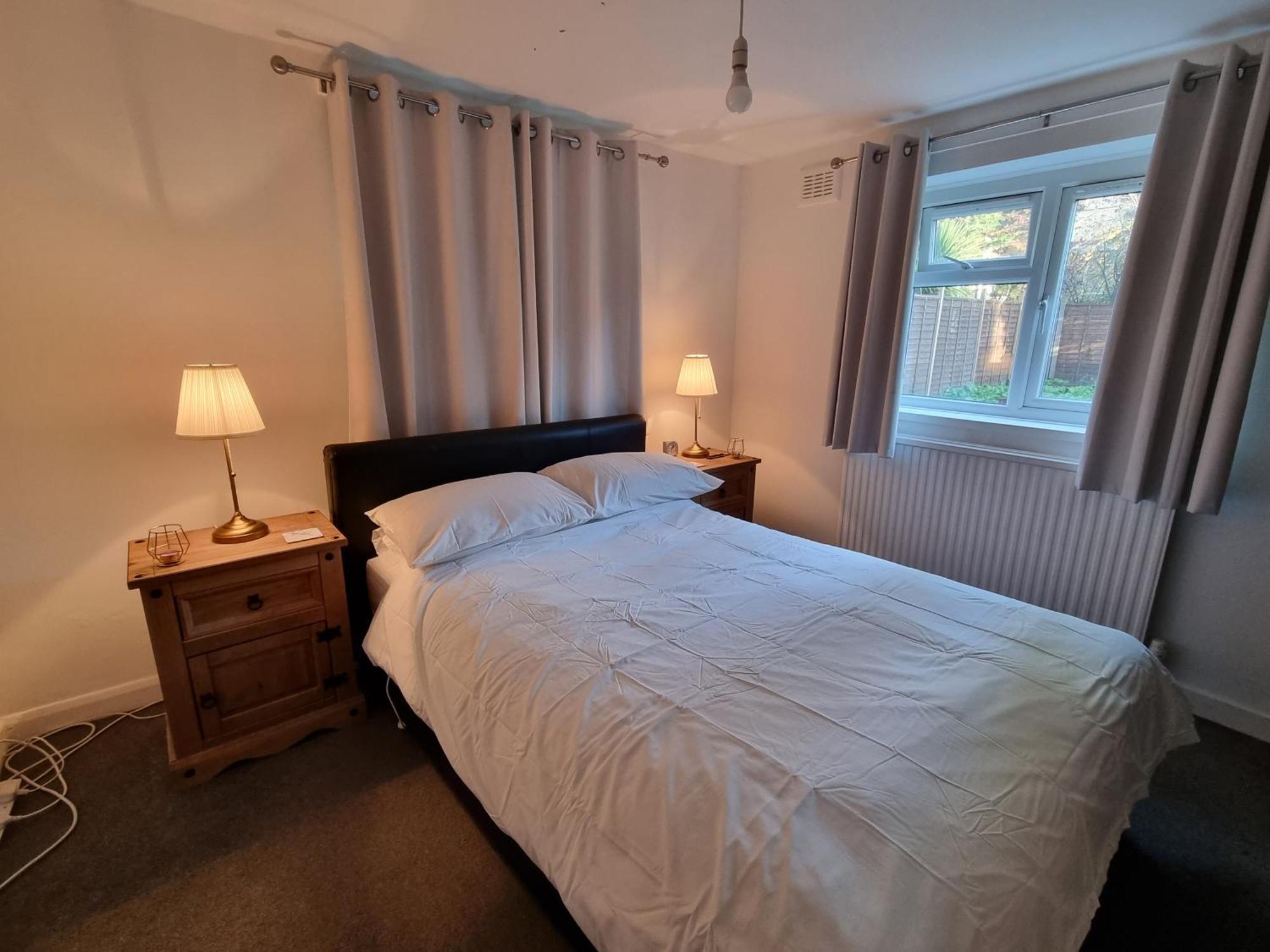 Beautiful Double Room In Acton, West London Exterior photo